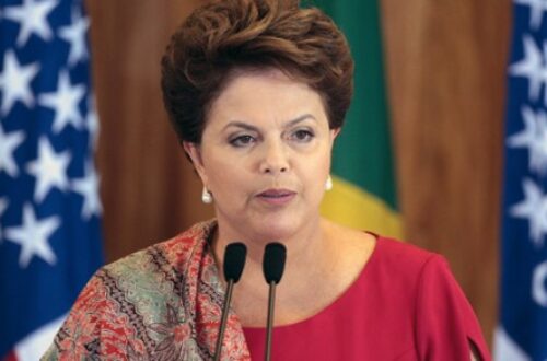 Article : Que raconte Dilma Rousseff aux footballeurs?