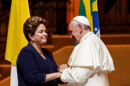 Article : Dilma Rousseff : «Bénissez-moi mon père car j’ai péché, cela fait 67 ans que je suis une femme»