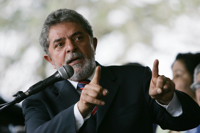 https://commons.wikimedia.org/wiki/File:Lula_Pernambuco115935.jpeg